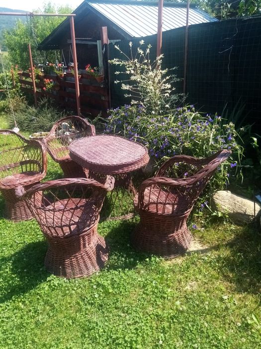 Mobilier gradina răchită