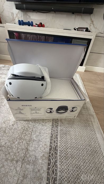 PlayStation VR2 почти как новый. Покупали за 450$  Продаю за 300$