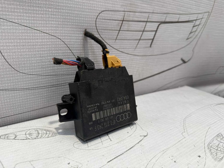 Modul asistență parcare / Unitate (Parkhilfe) Audi A6 C6 4F0919283F 2007 / [2004-2011] / (5C3)