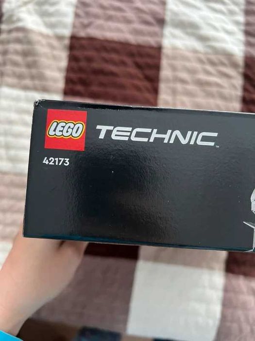 Lego tehnic Hipermasina Koenigsegg Jesko Absolut 801 piese