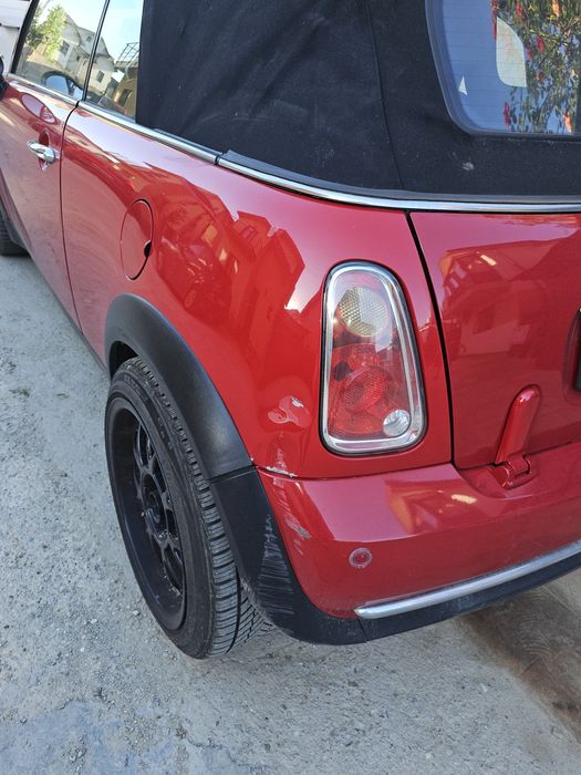 Mini Cooper Decapotabil