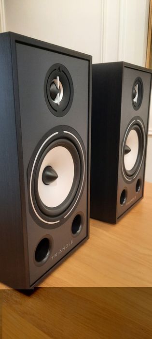 Тонколони Trangangle Borea BR03 със стойки