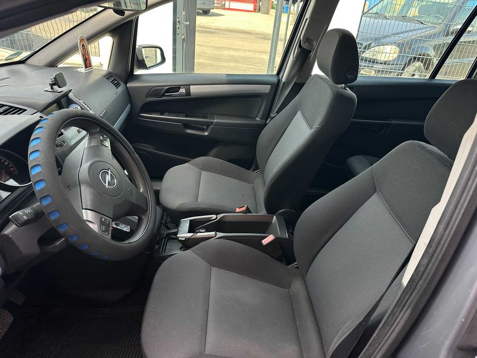 Opel Zafira B 1,9 cdti 2008 automata 7 locuri accept variante !