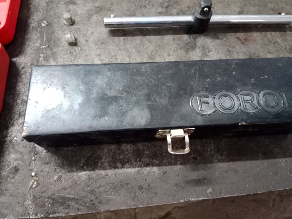 Набор головок и прочих инструментов