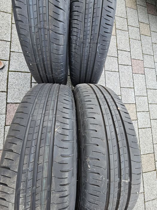 Vând pneuri de vară Falken 205 65 R16