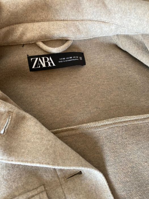 Палто с колан Zara