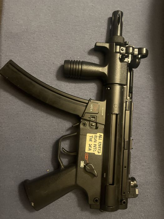 MP5K Airsoft pe Gaz (GBB) – Stare foarte bună
