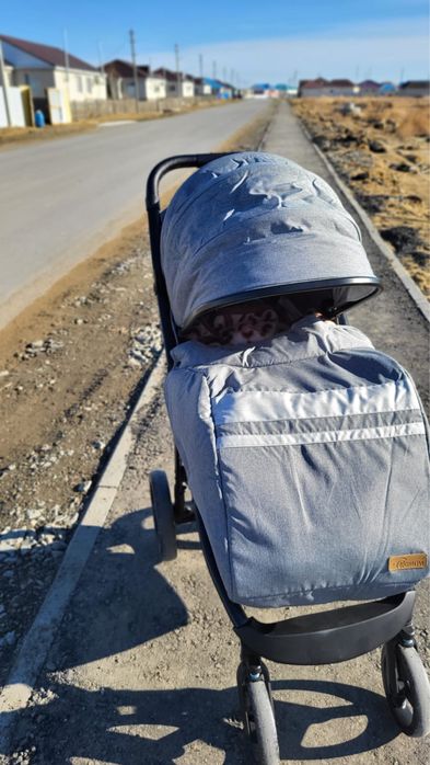 Продается коляска Teknum