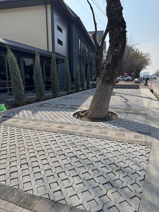 Тротуарная плитка (газонная решетка, декор под дерево)