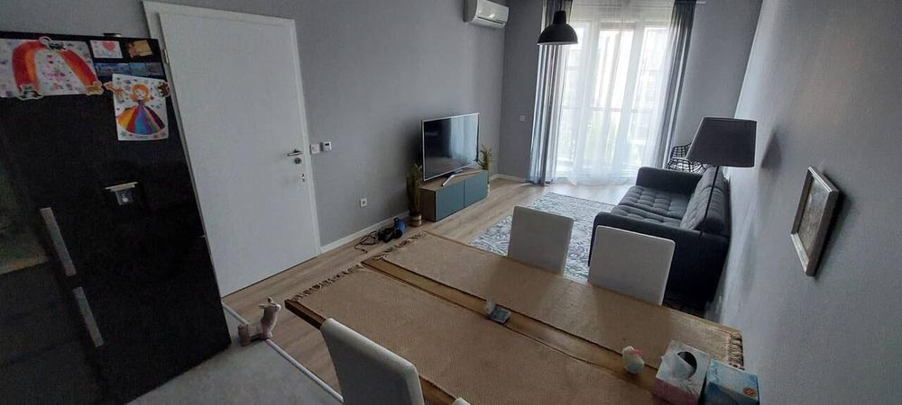 Дава се под наем Двустаен апартамент в Бургас, Сарафово - 65 кв.м за 510 € - Снимка #2