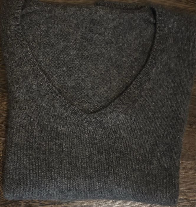 Пуловери и  жилетка 100% кашмир