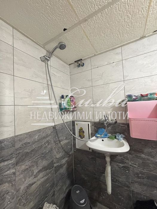 Дава се под наем Едностаен апартамент в Шумен, Военно училище - 28 кв.м за 229.5 € - Снимка #7