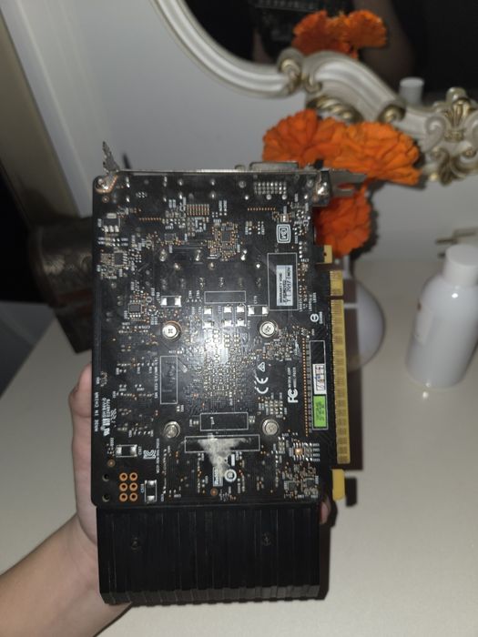 Geforce gtx 1050 ti 4gb 2 fanuri