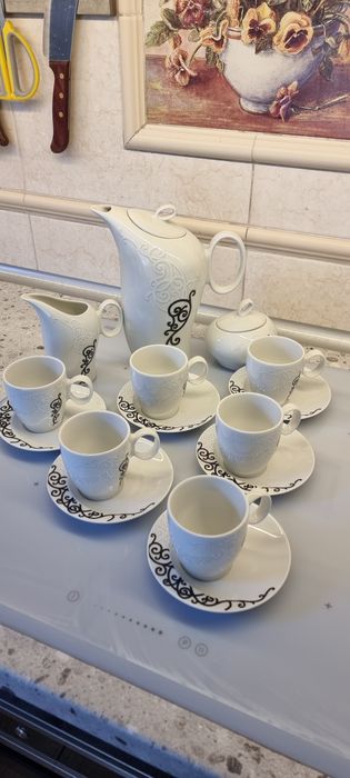 Столовый чайный сервиз премиум качества.