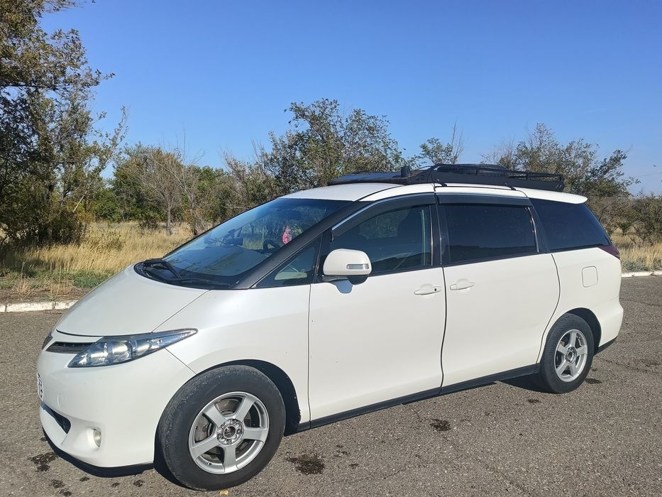 Продам Toyota estima