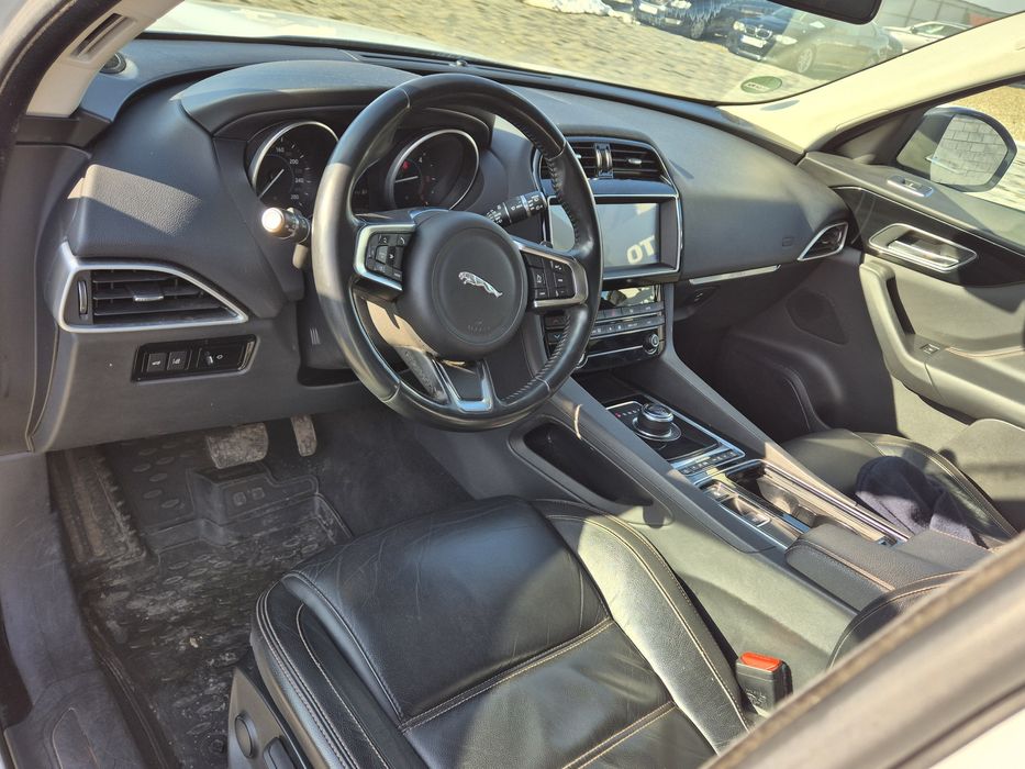 Jaguar F Pace 2,5 diesel 2017  240 CP