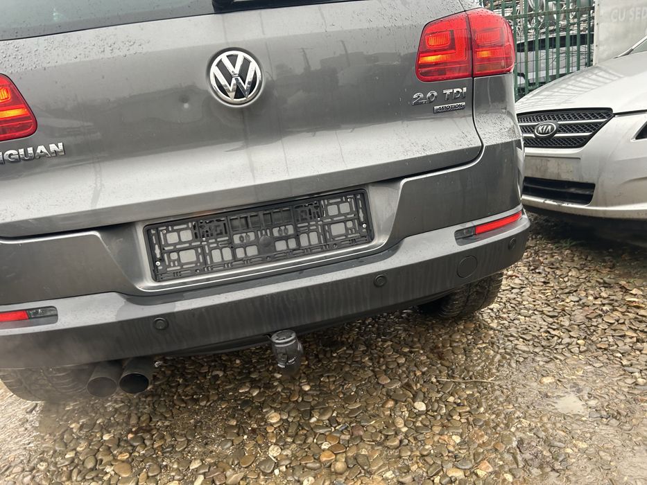 Bară spate completă cu 6 senzori parcare Volkswagen Tiguan Facelift