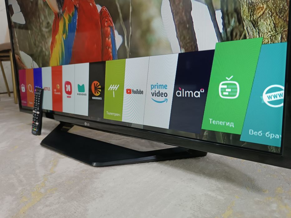 Телевизор LG 43" Смарт ТВ.