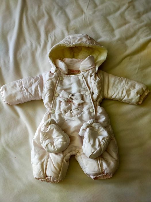 Детский осенний комбинезон