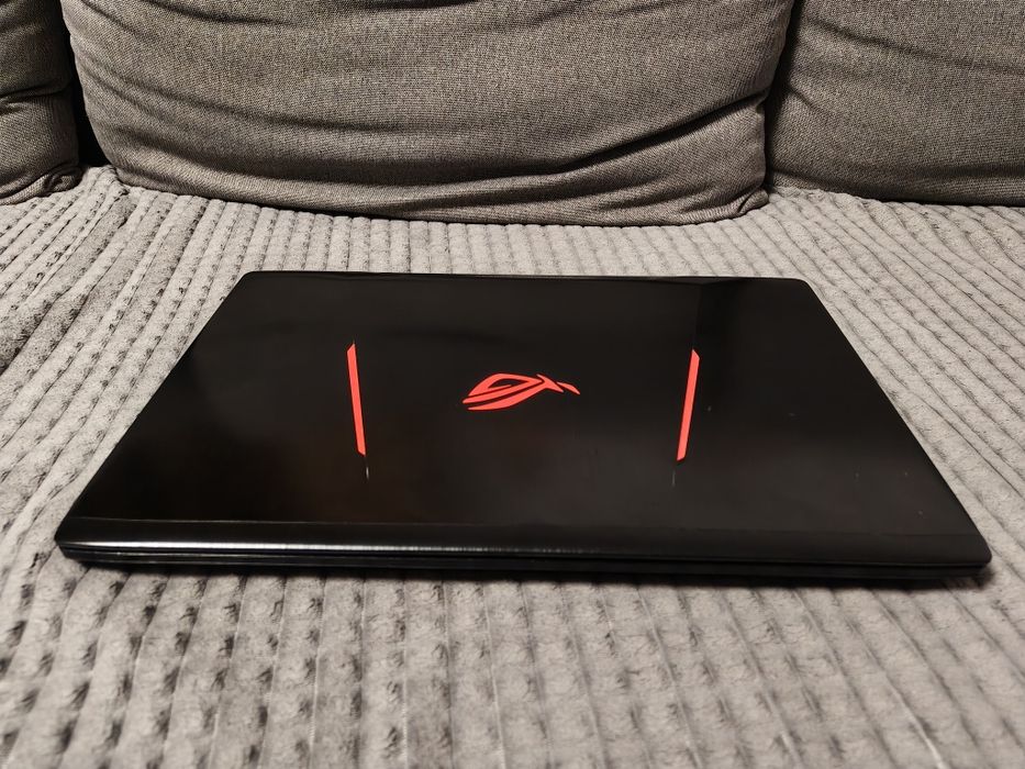 Laptop Asus GTX 1050Ti i7 7700HQ 8GB RAM GL553VE
