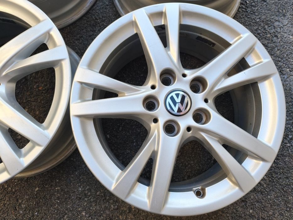 Фолксваген/VW; 4 бр. лети джанти - 16 цола 5x112