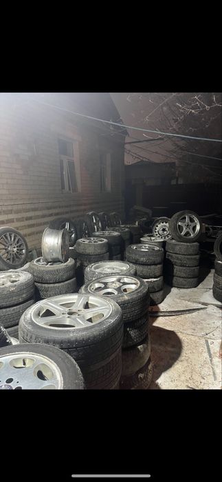 215 юпокрышкалар бар