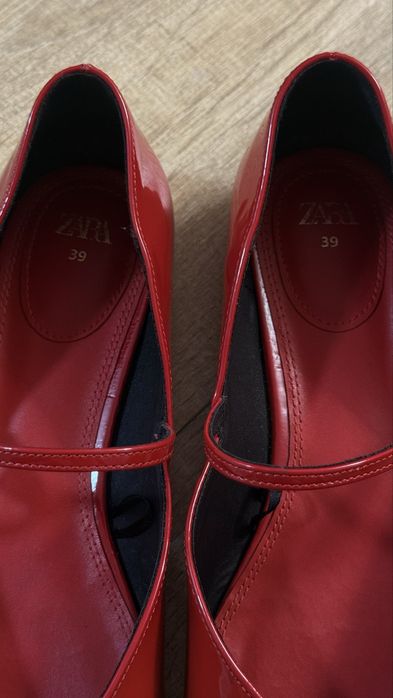Балетки Zara 39рр