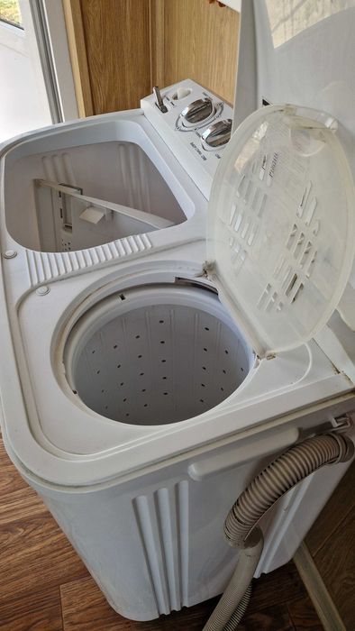 Продам машинку полуавтомат