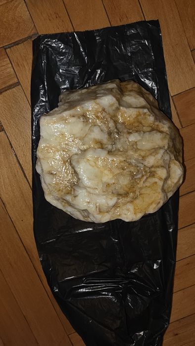 Кварц    3.6 кг.