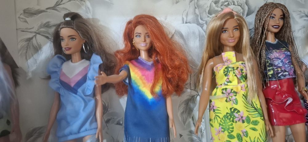 Продаются куклы барби