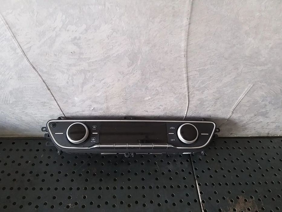 Panou comanda clima ac audi a4 b9 8w 8w0820043s 5hb01347925