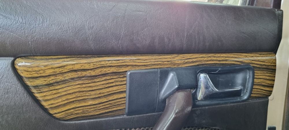 Продаю детали салона mercedes w 126 ,
