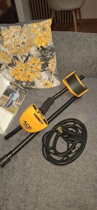 Vand detector de metale Ace 200i