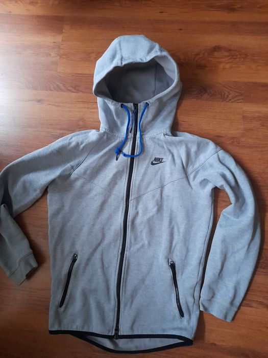 Nike tech мъжко горнище S размер.