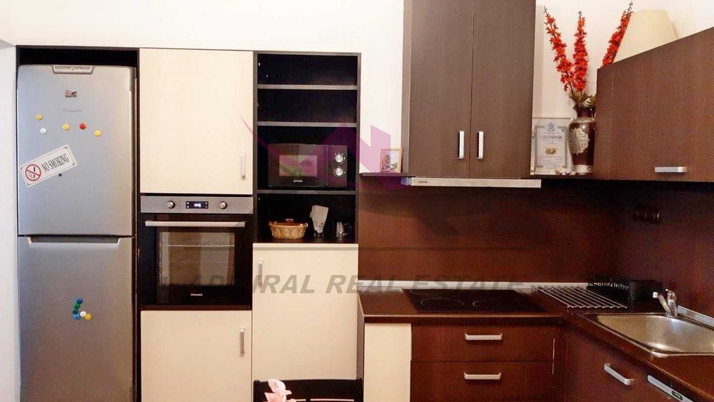 Дава се под наем Тристаен апартамент в Варна, Център - 70 кв.м за 800 € - Снимка #1