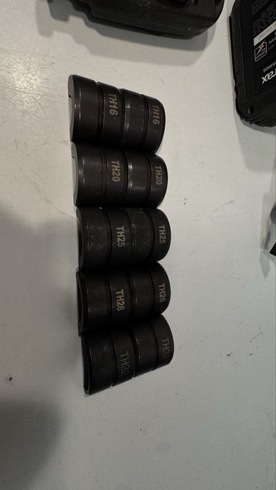 Virax presa PEX teava incalzire pardoseala uponor termice sanitare