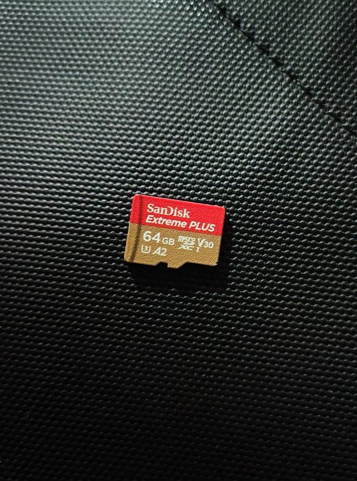 Card memorie sandisk extreme plus 64gb