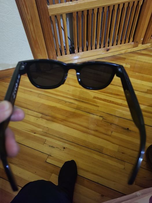 Ochki sotiladi kamerali