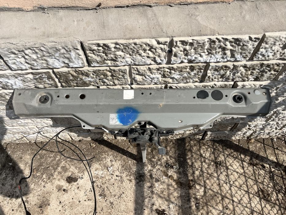 Камри 30-30 телевизор , планка