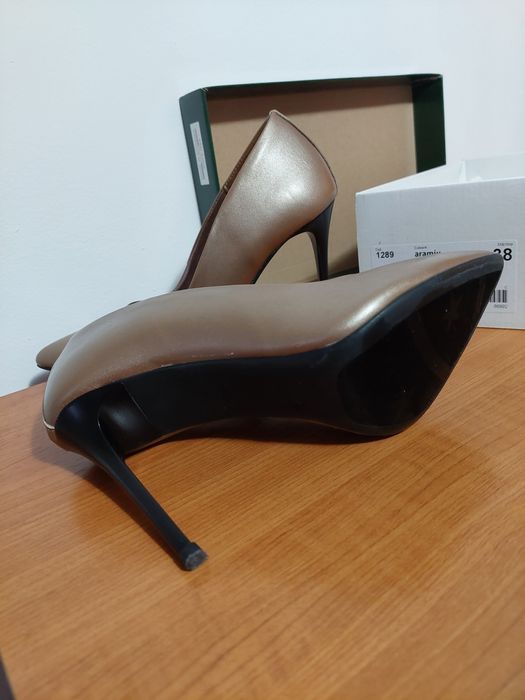 Pantofi Marelbo din piele