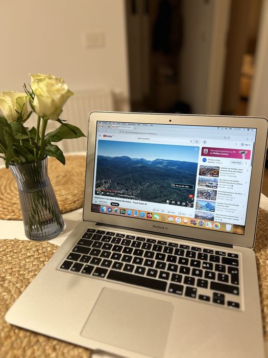 MacBook Air 13” (Mid 2011)