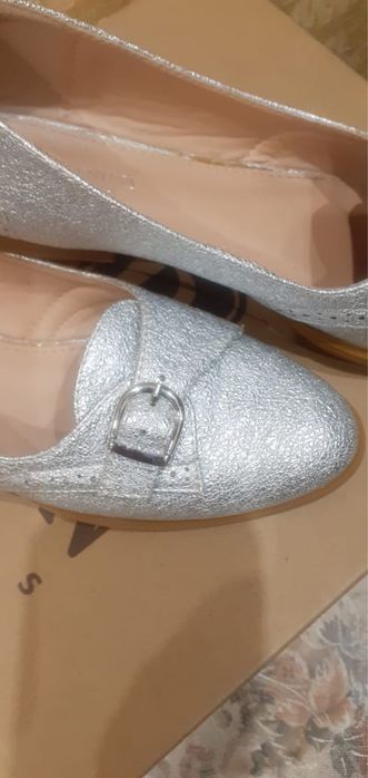 Стильные модные туфли.