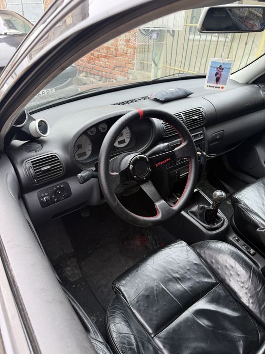 Seat leon 1.8T 180кс