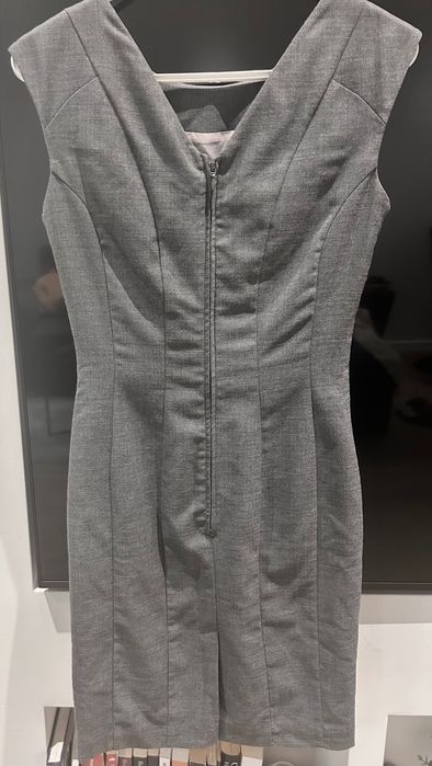 Сив костюм от сако и рокля H&M