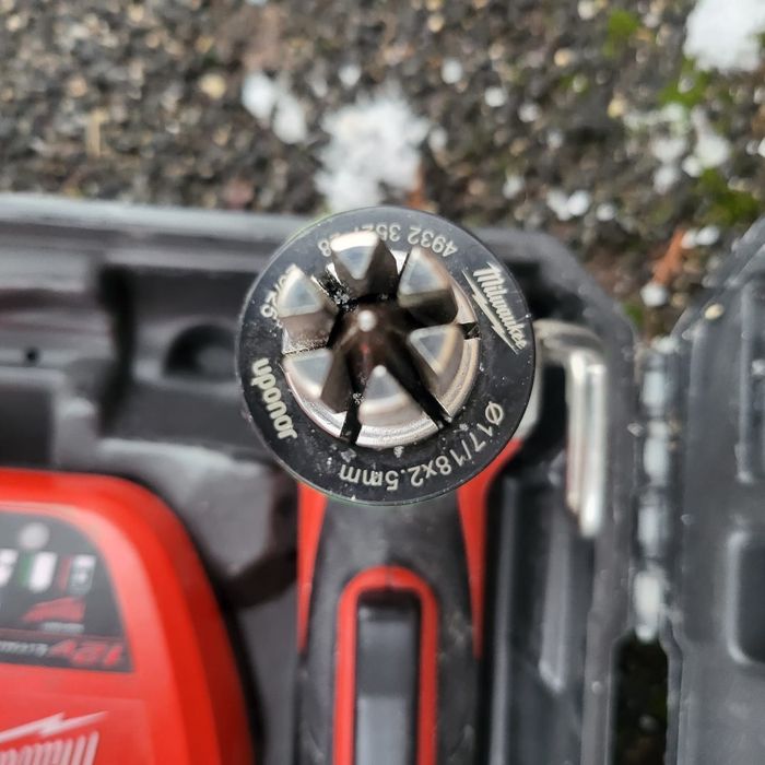 Dispozitiv pentru expandat Milwaukee C12 PXP - Uponor