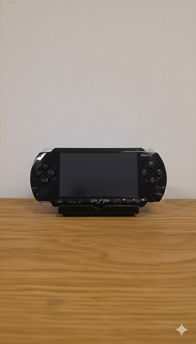 Sony PSP 1000, Modat, 550 jocuri, consola 9 în 1,  gata de joacă