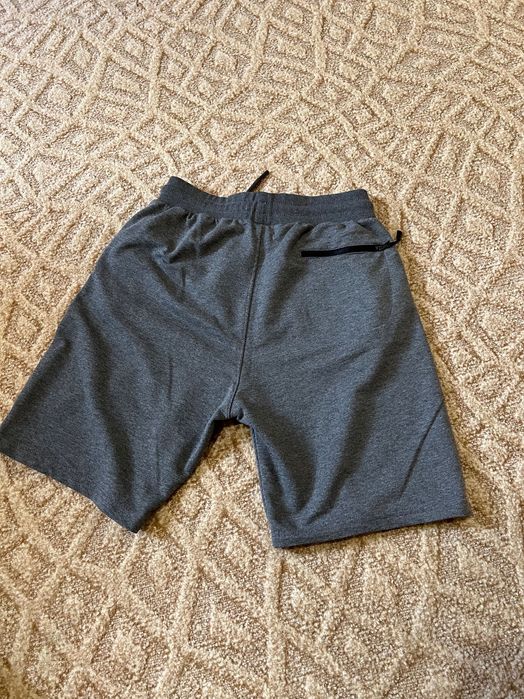 Къси гащи Nike. Нови!