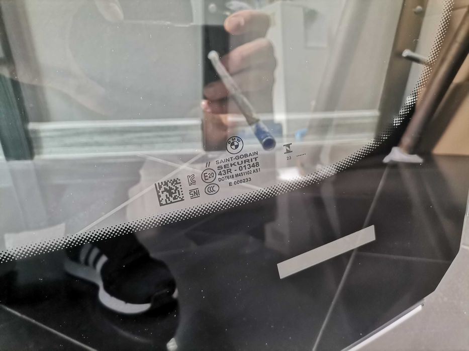 Ново ОЕ Предно Стъкло BMW i5 5 G60 G61 Зелено, Камера, Сензор