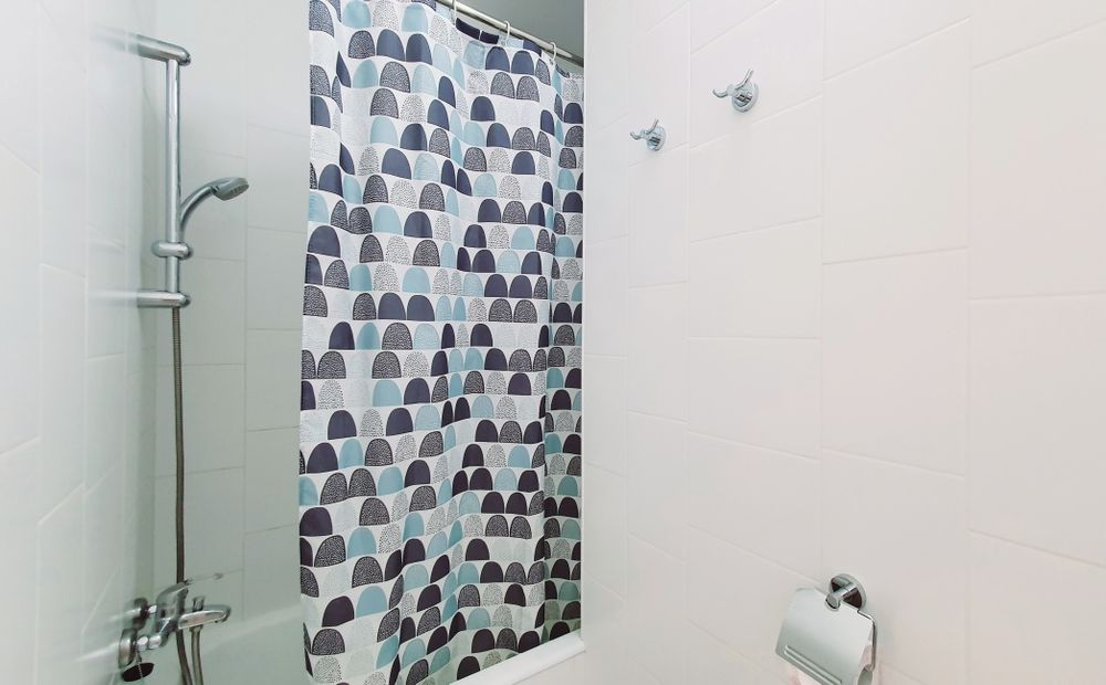 Сдаю квартиру посуточно, м.Космонавтов. Центр, чисто, мак. на 2х чел .