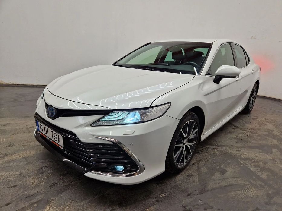 Toyota Camry Toyota Camry 2.5 Hybrid 218CP